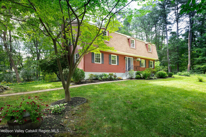 143 Woodland  Hurley NY 12443 photo