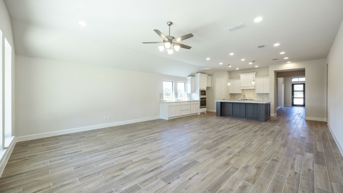 Property Photo:  704 Estacado Lane  TX 78633 