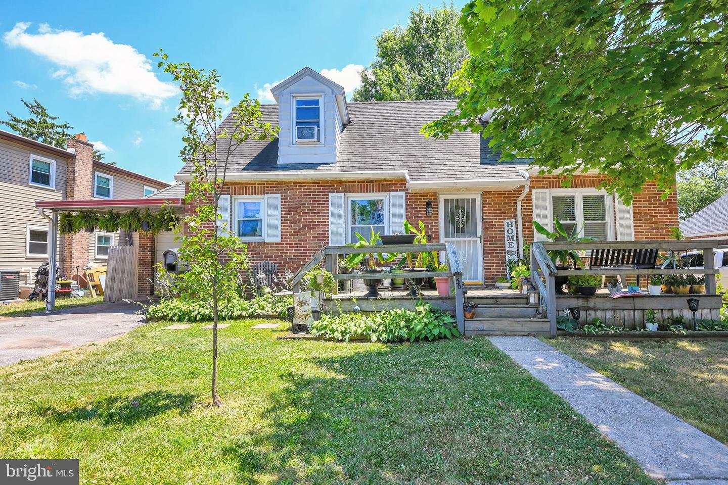 Property Photo: 56 Mayfield Street PA 17315
