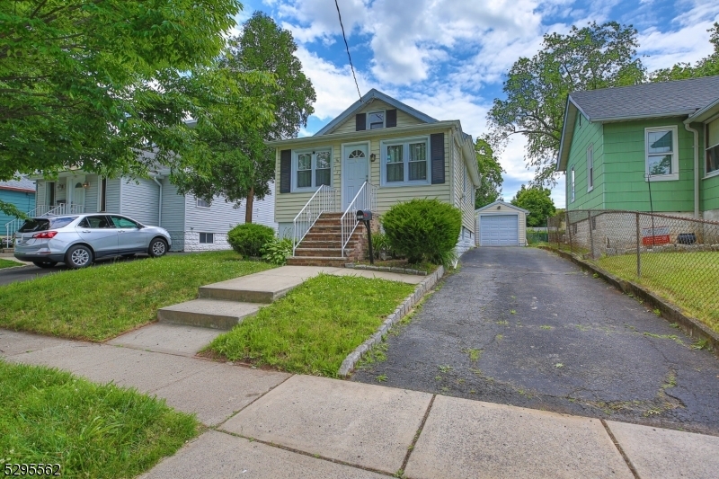 2133 Price St  Rahway City NJ 07065 photo