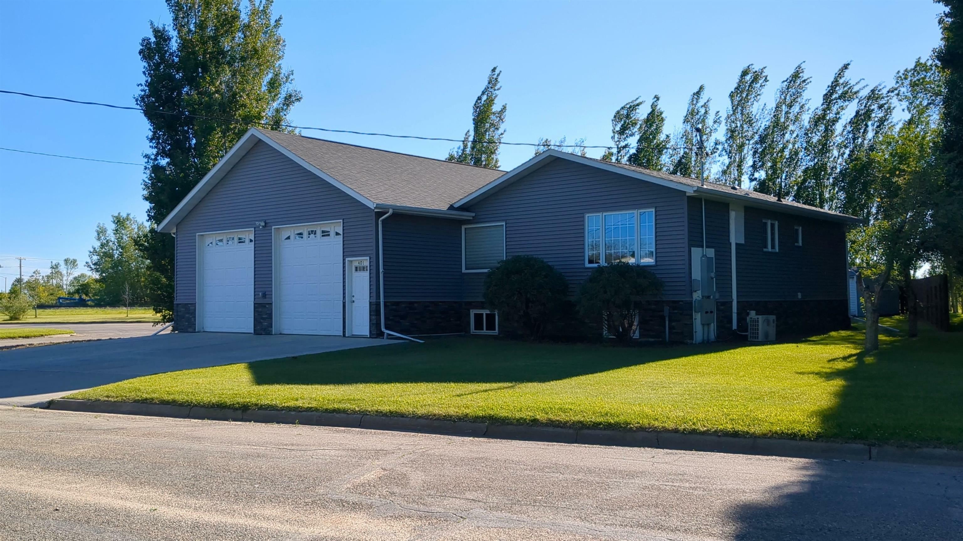 Property Photo:  401 3rd Ave NW  ND 58761 