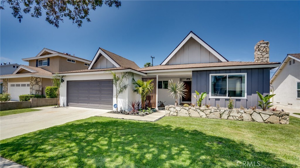 Property Photo:  16091 Marjan Lane  CA 92647 