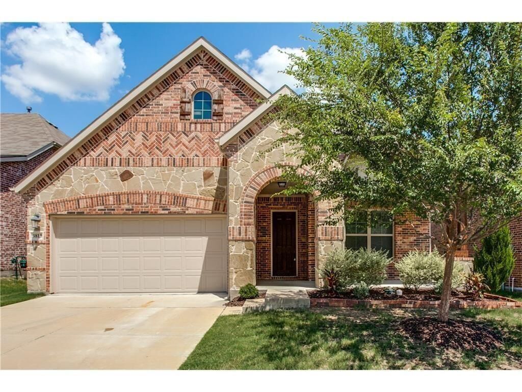 Property Photo: 3813 Amon Carter Drive TX 75070