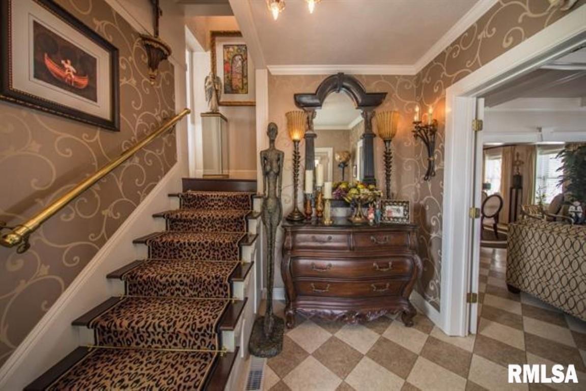 Property Photo: 521 S Park Avenue IL 62948