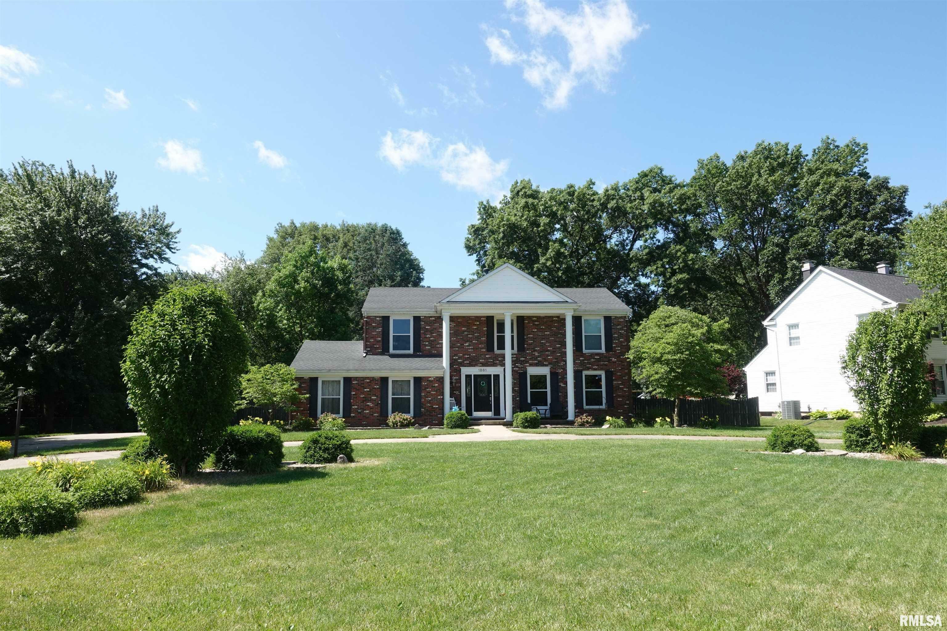 Property Photo: 1861 Cornelia Road IL 61401