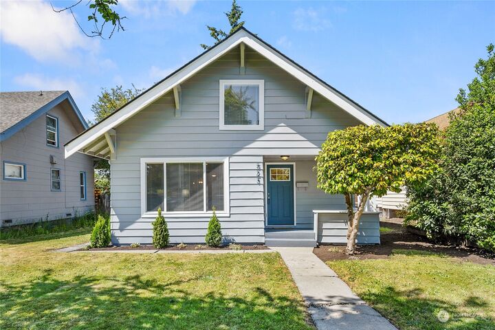 Property Photo:  523 S 49th Street  WA 98408 