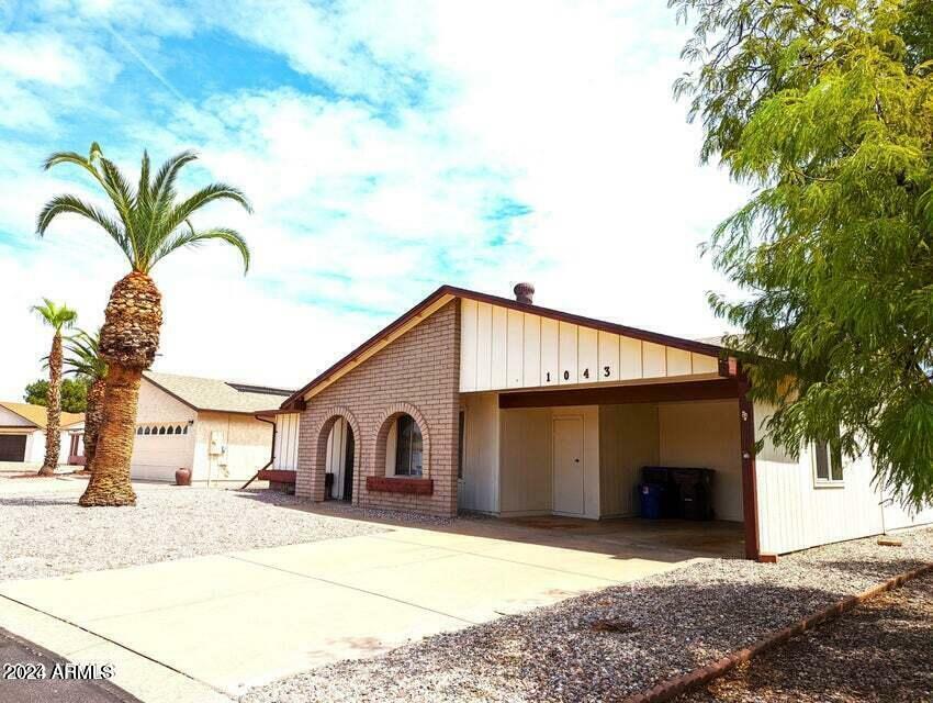 1043 S Florence Drive  Mesa AZ 85208 photo