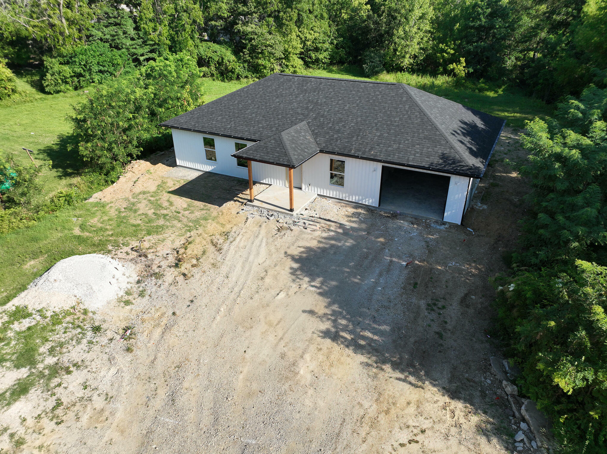 Property Photo:  807 W Morningside Dr  MO 65251 