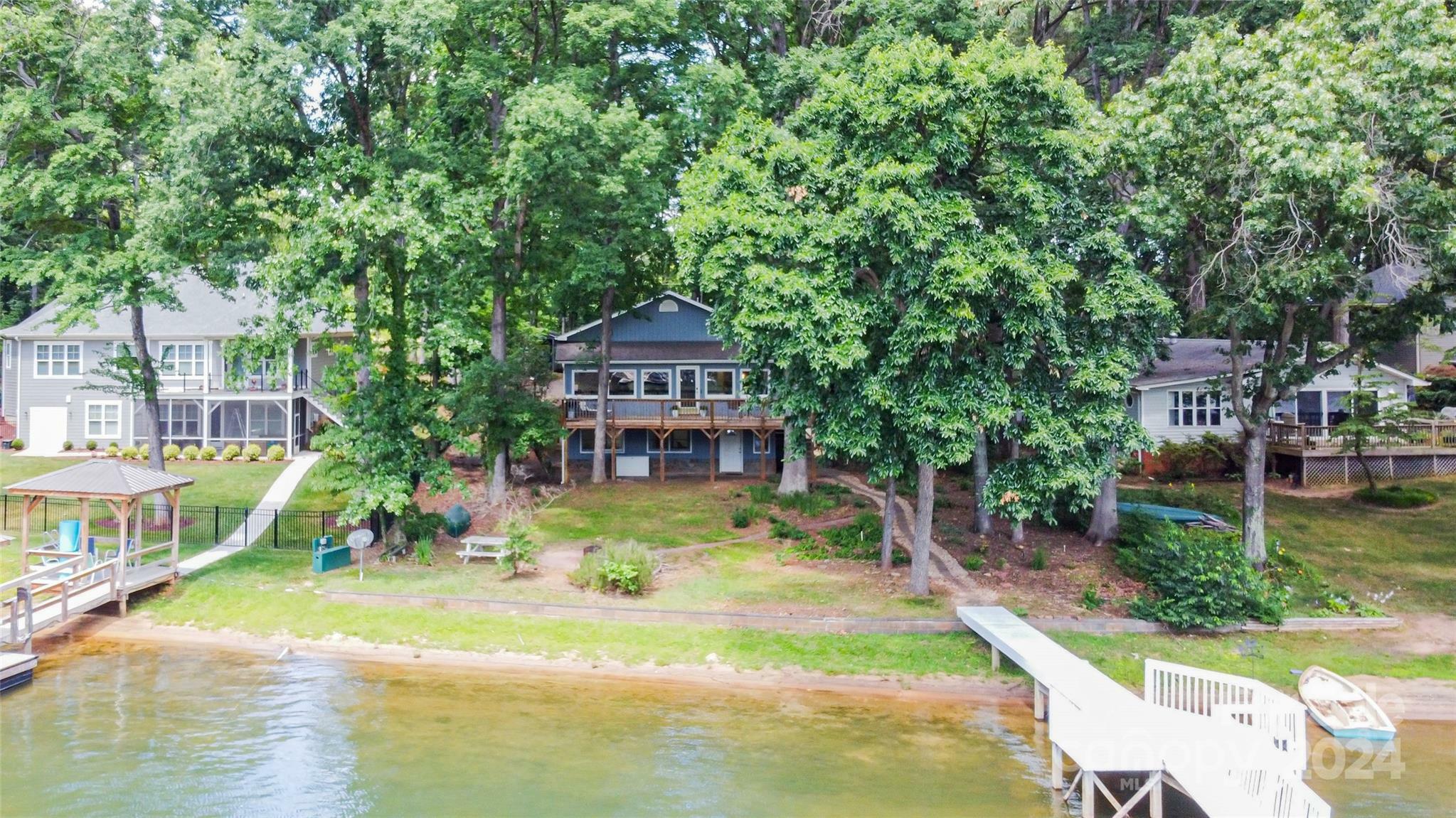 Property Photo:  2771 Trillium Trail  NC 28037 