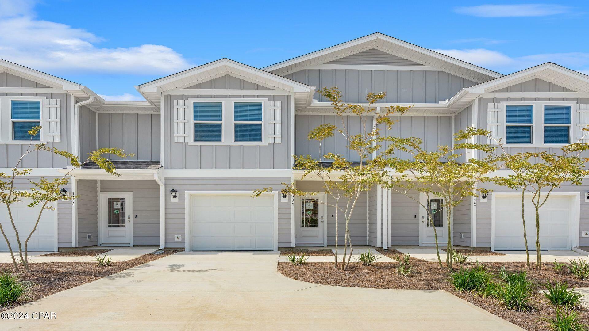 Property Photo: 1760 Jakes Drive FL 32405