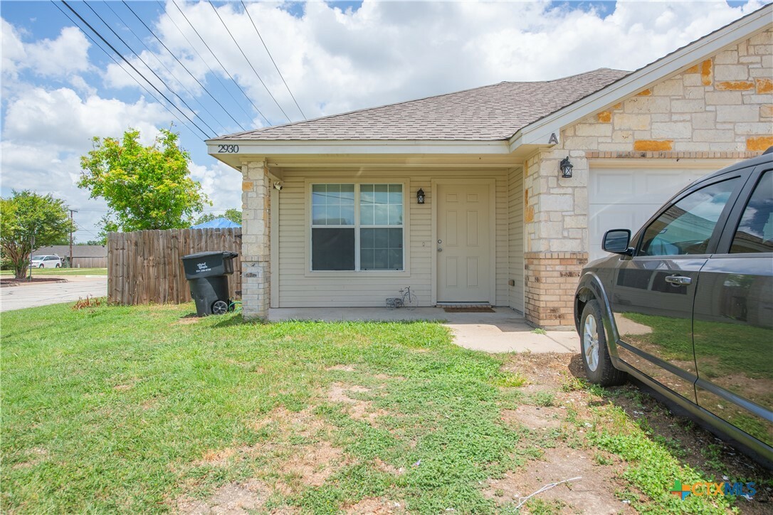 Property Photo:  2930 Saulsbury Drive  TX 76504 