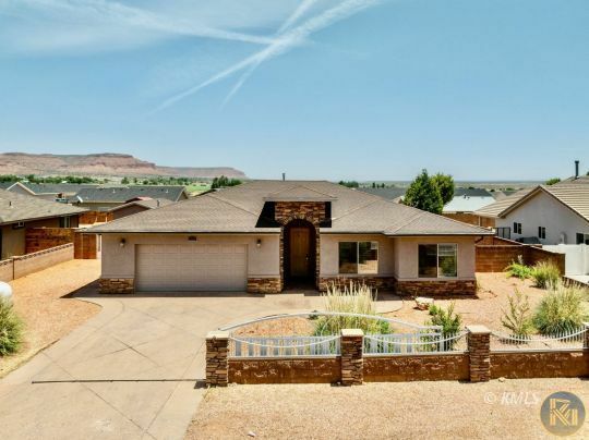 Property Photo:  1569 S Escalante Dr  UT 84741 