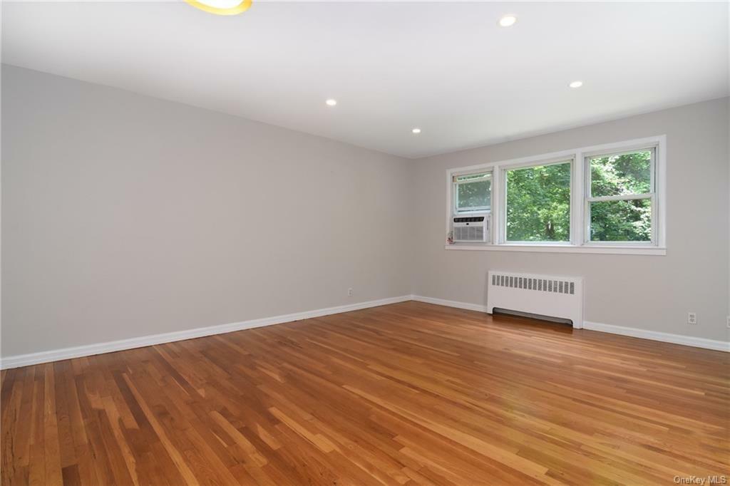 Property Photo:  140 N Broadway B-1  NY 10533 