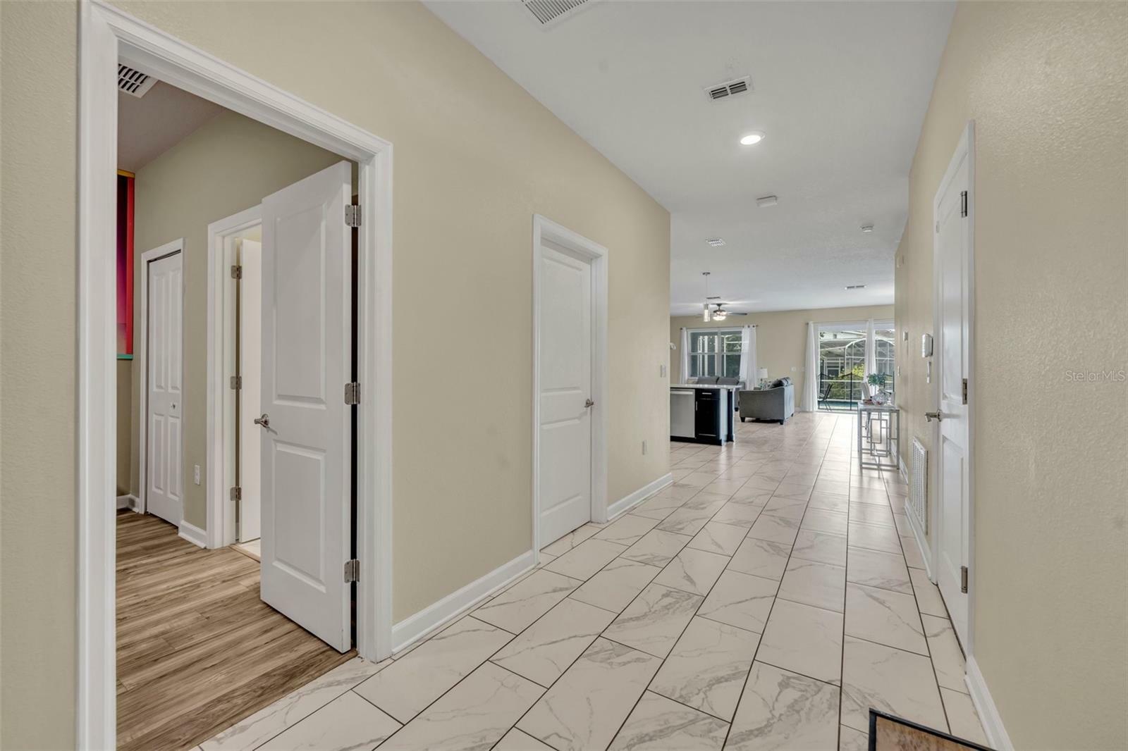 Property Photo:  1559 Palmero Way  FL 33896 