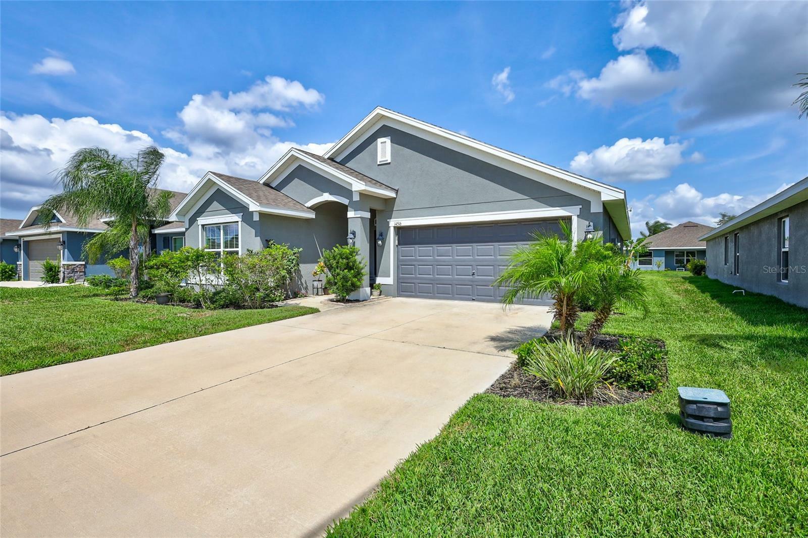 Property Photo:  14516 Scottburgh Glen Drive  FL 33598 