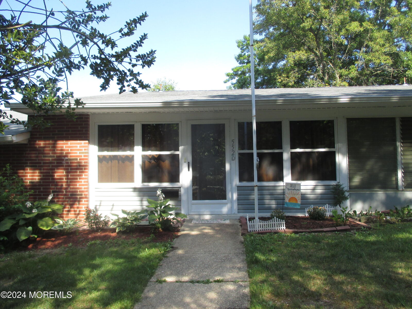 Property Photo:  552 Sheffield Court  NJ 08701 