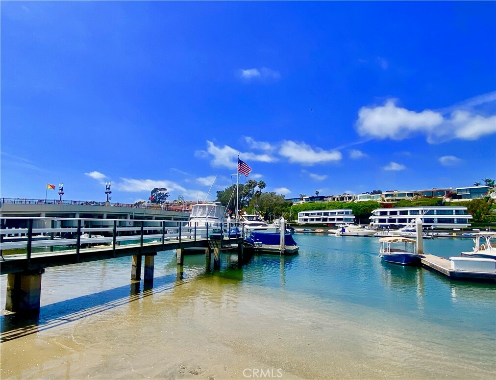 Property Photo: 1407 N Bay Front E CA 92662