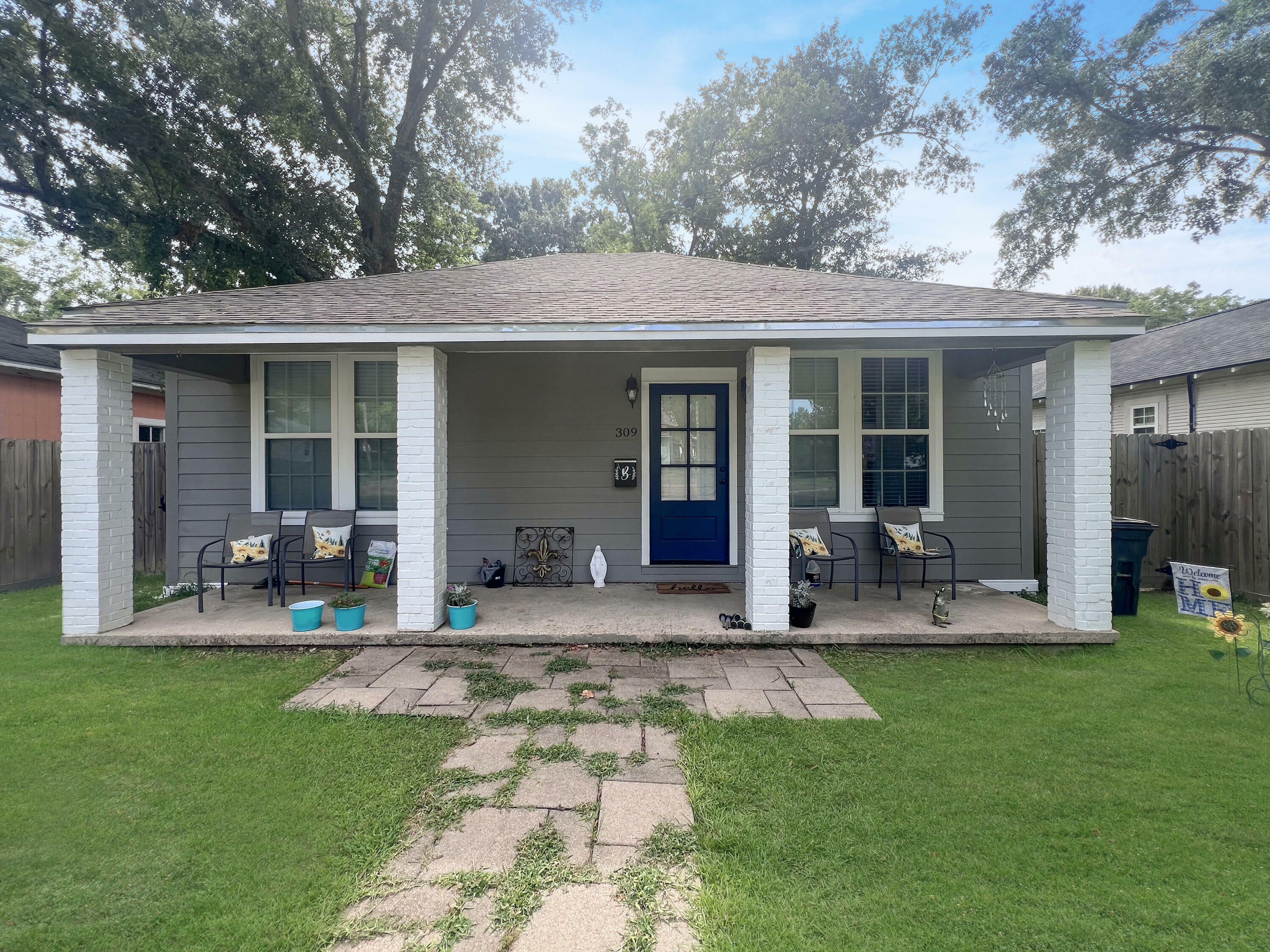 309 N Division St  Deridder LA 70634 photo