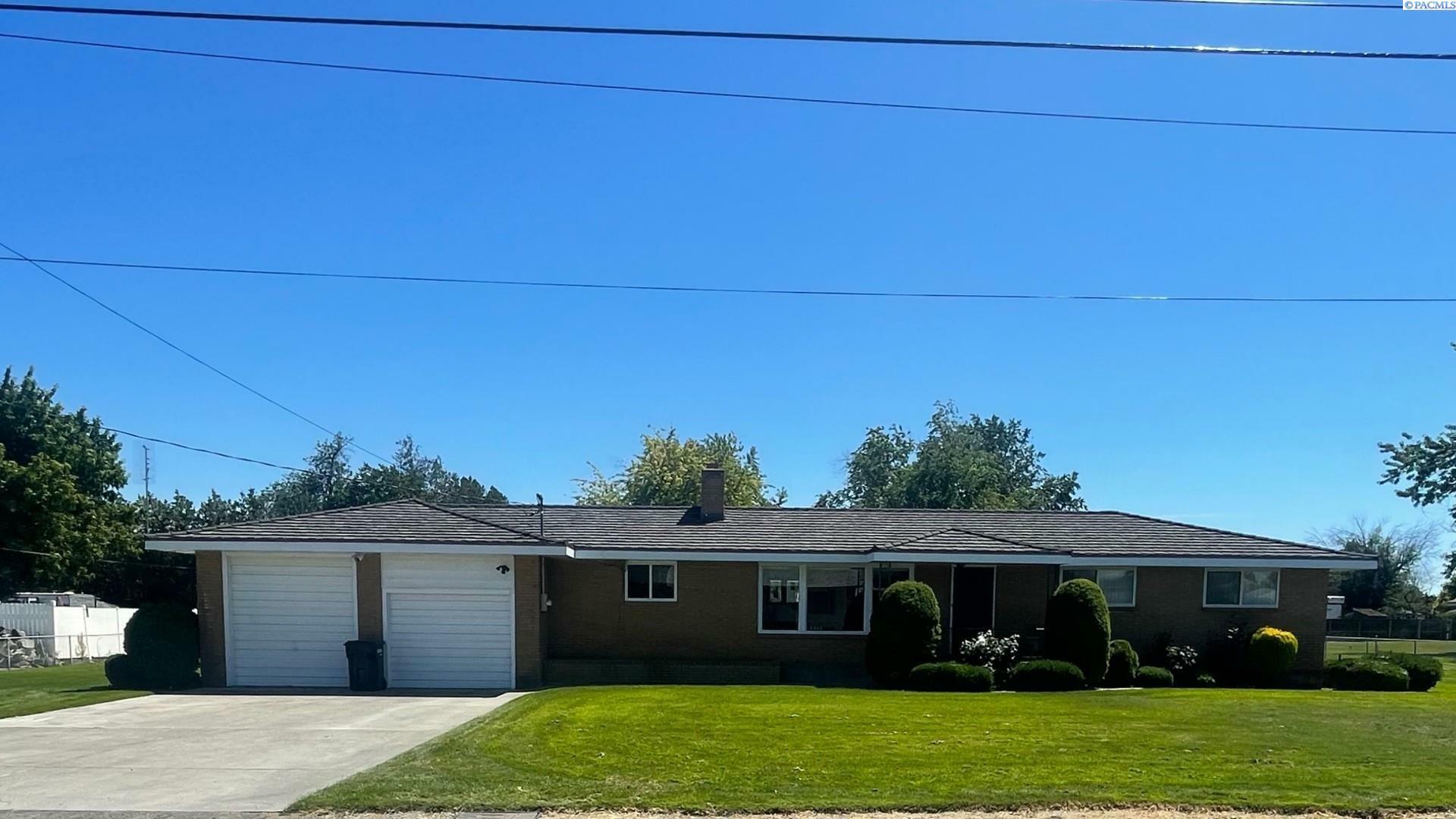 Property Photo:  4020 W Sylvester  WA 99301 