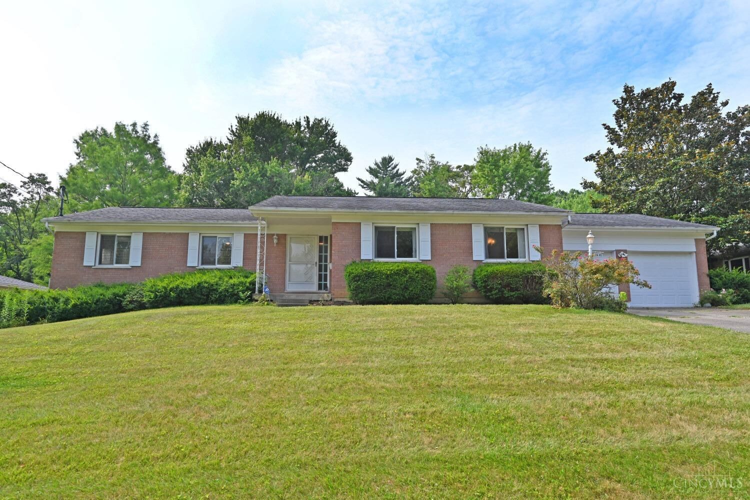 Property Photo: 2630 Beechmar Drive OH 45230