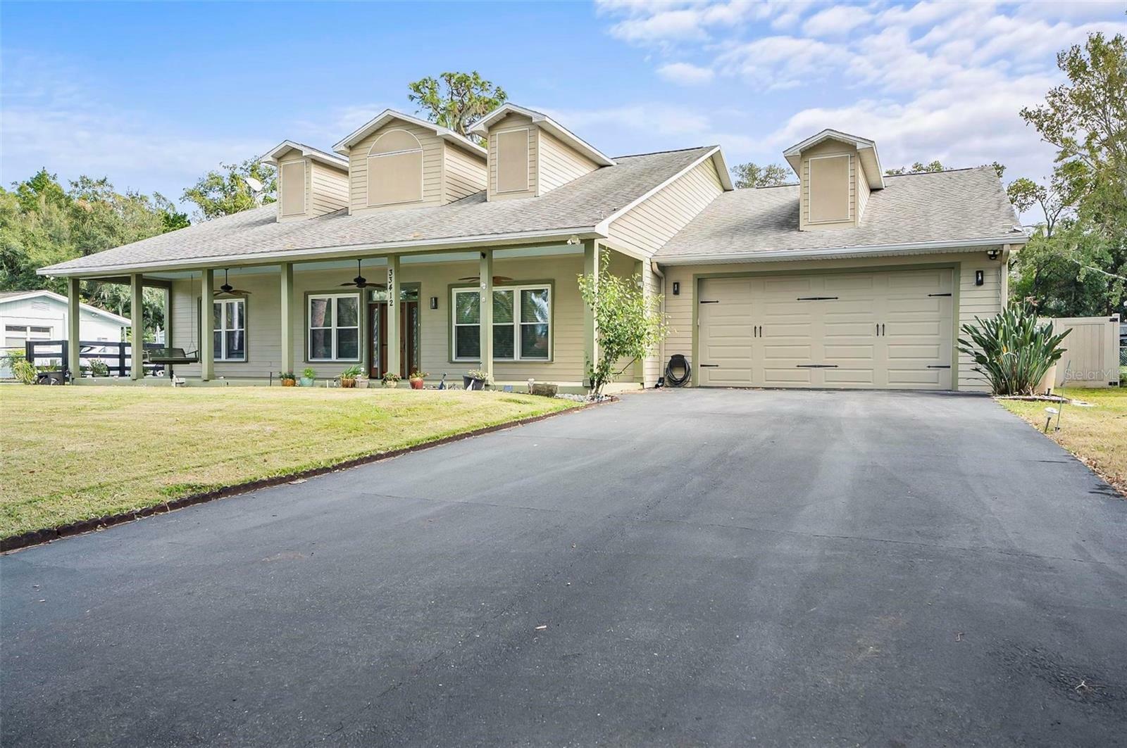 Property Photo: 33412 E Lake Joanna Drive FL 32736