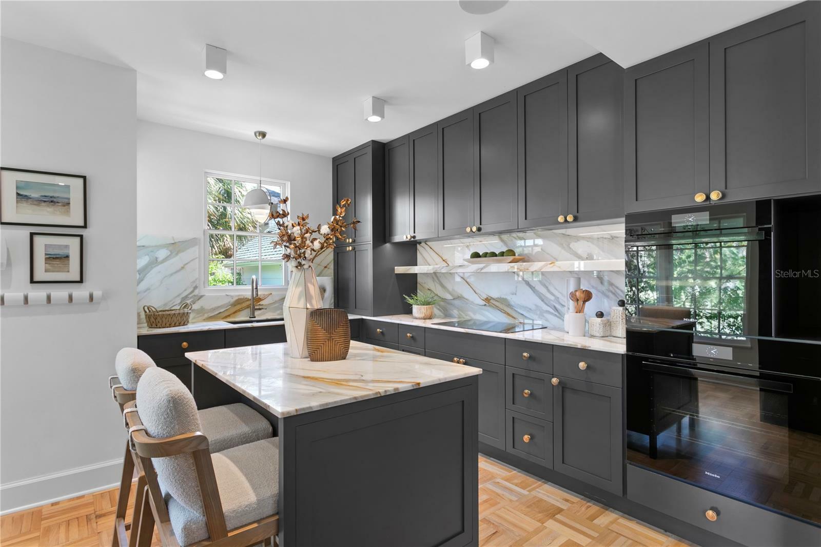 Property Photo: 716 14th Avenue NE FL 33701