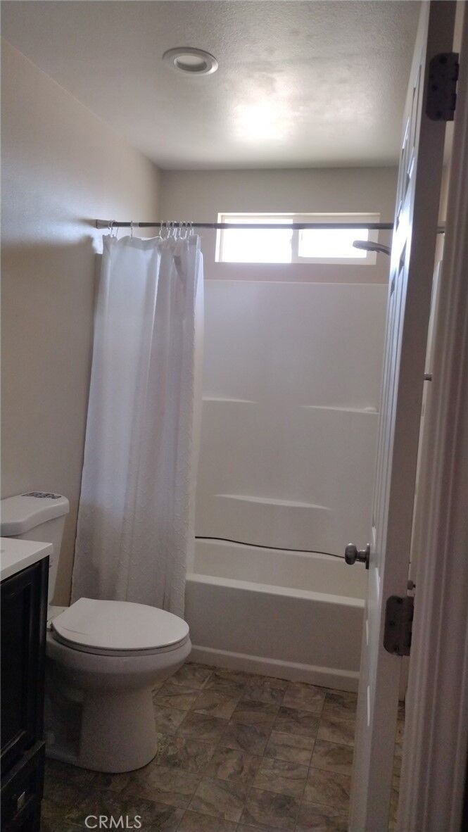 Property Photo:  305 W Sumner Avenue  CA 92530 