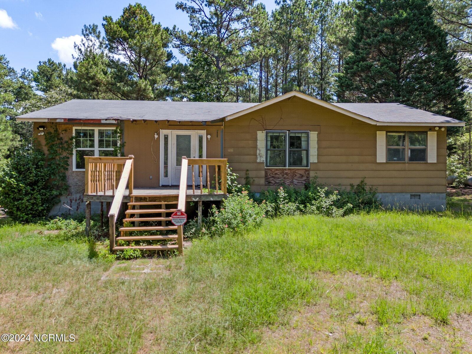 Property Photo: 212 Tram Road NC 27376