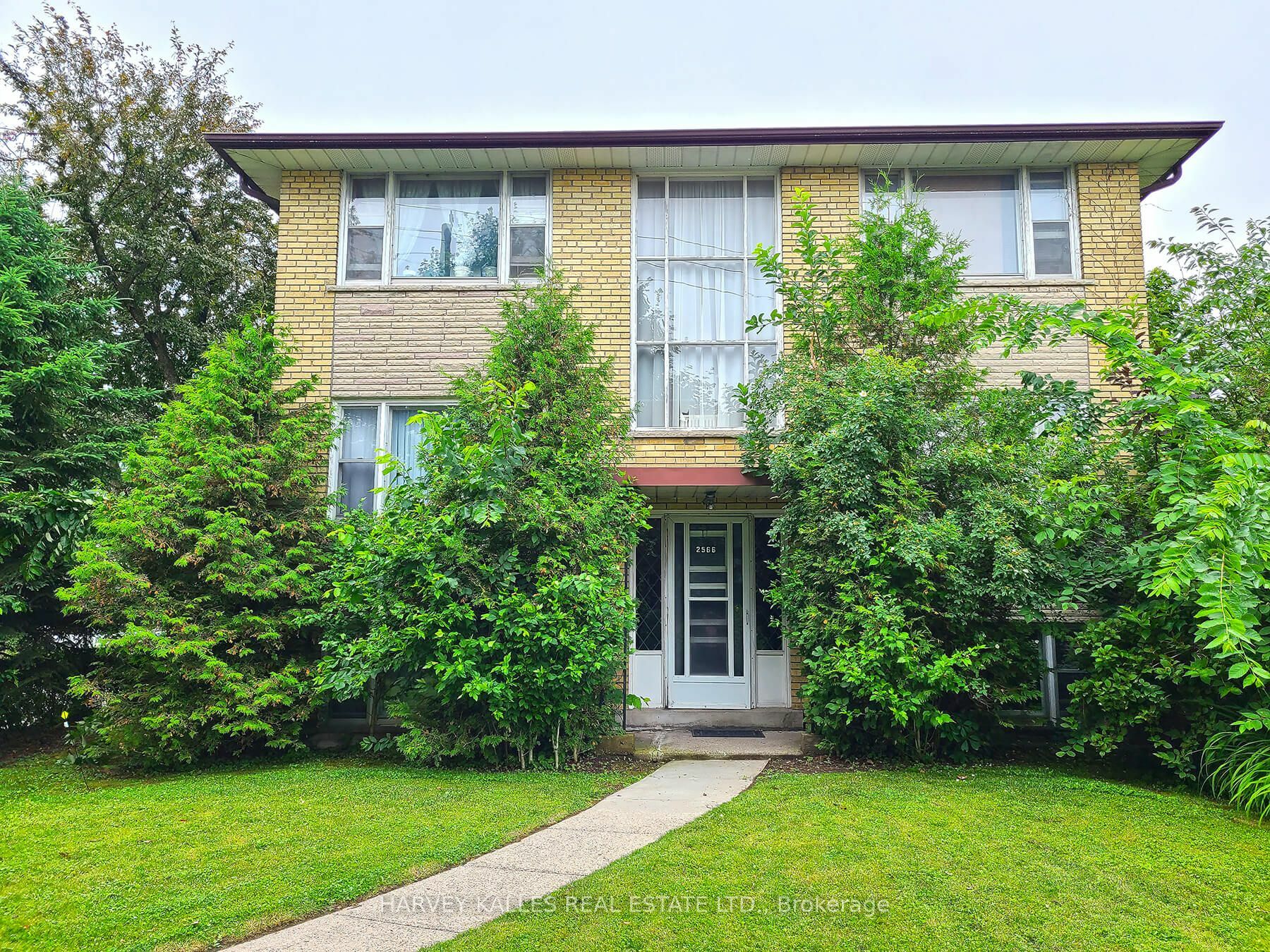 Property Photo:  2566 Lake Shore Blvd W  ON M8V 1G1 