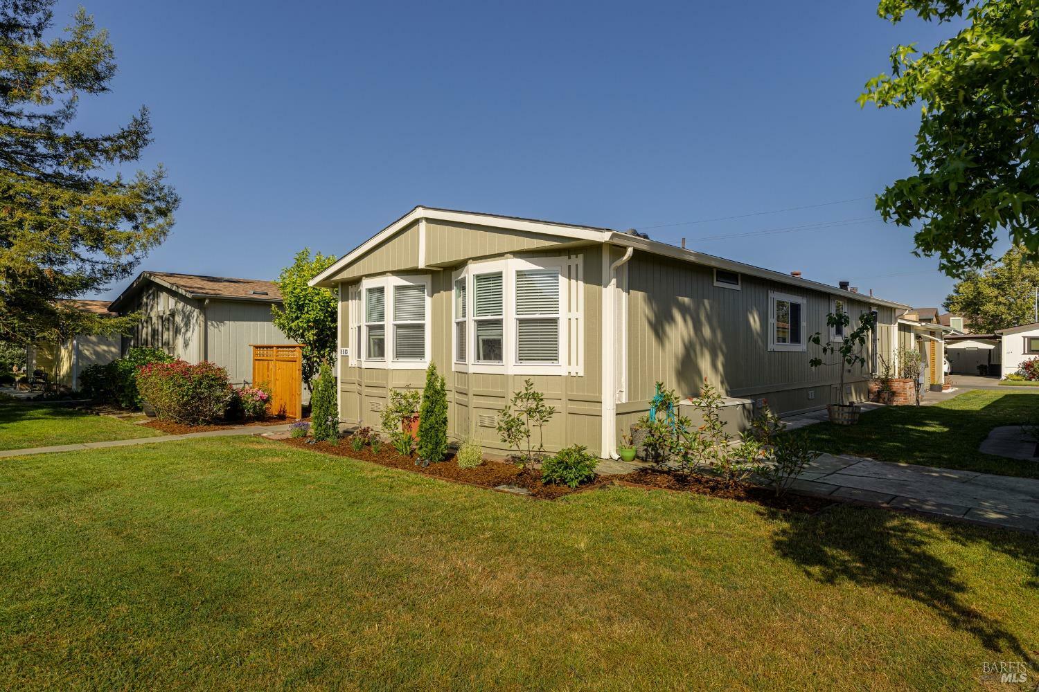 Property Photo:  1513 Royal Oak Drive  CA 94954 