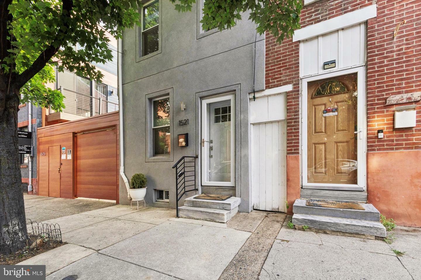 Property Photo:  1521 E Berks Street  PA 19125 