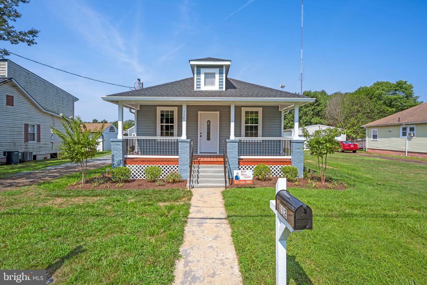 Property Photo: 112 Hoyt Street VA 22405