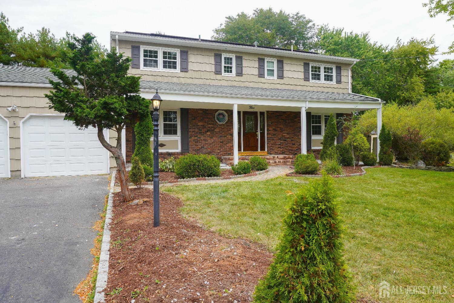 Property Photo:  5 Hazel Avenue  NJ 08820 