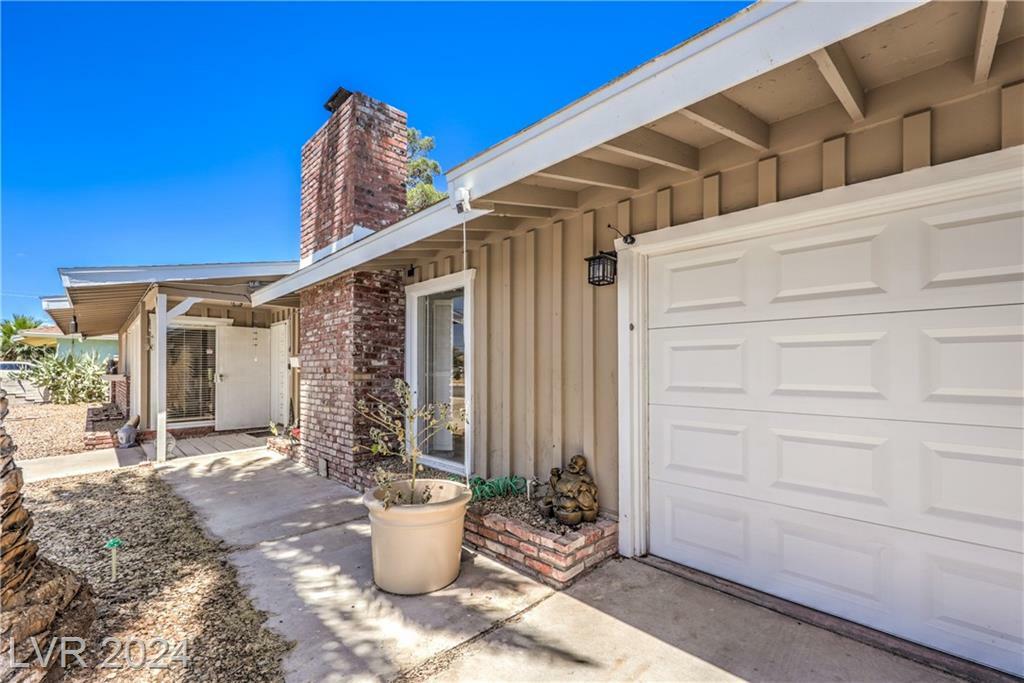 Property Photo:  3704 Apache Lane  NV 89107 