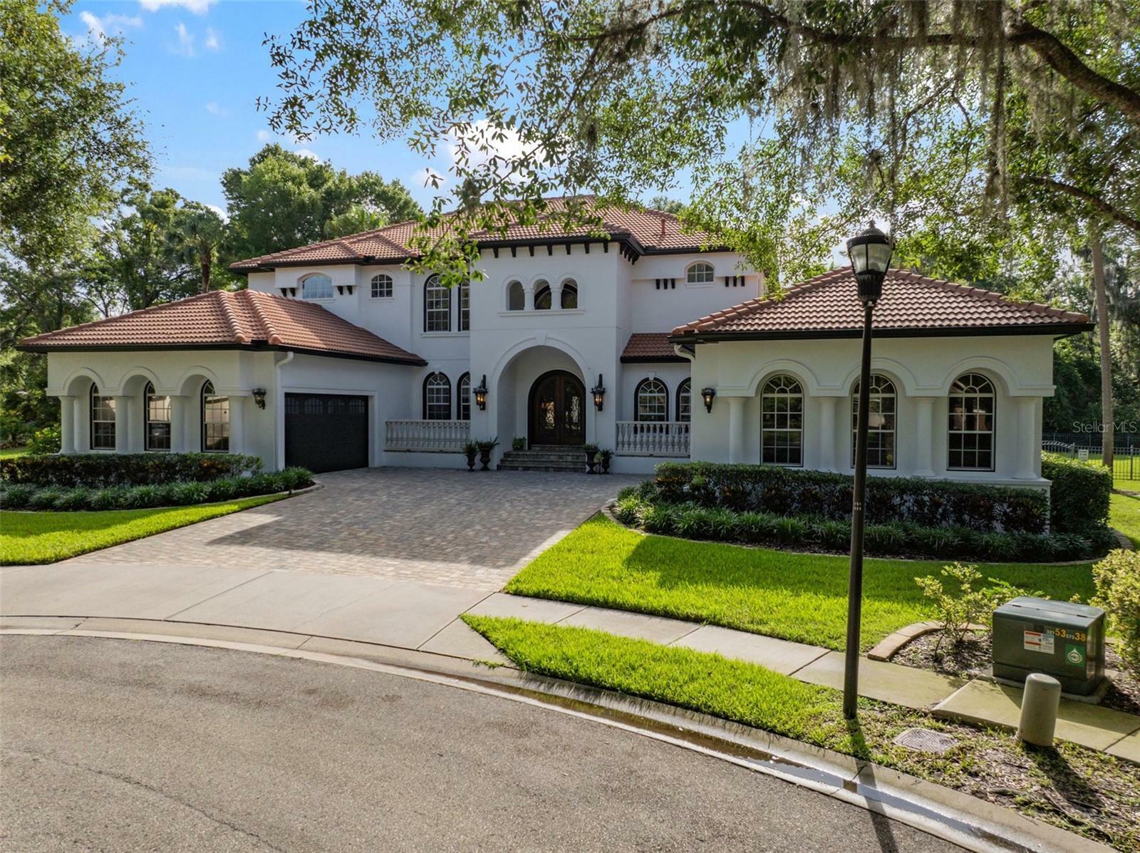 Property Photo: 15517 Avocetview Court FL 33547