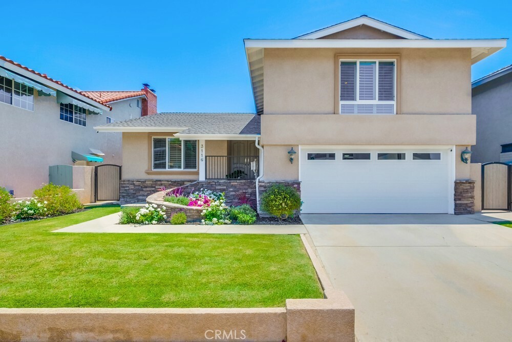 Property Photo:  3116 Lilly Ave  CA 90720 