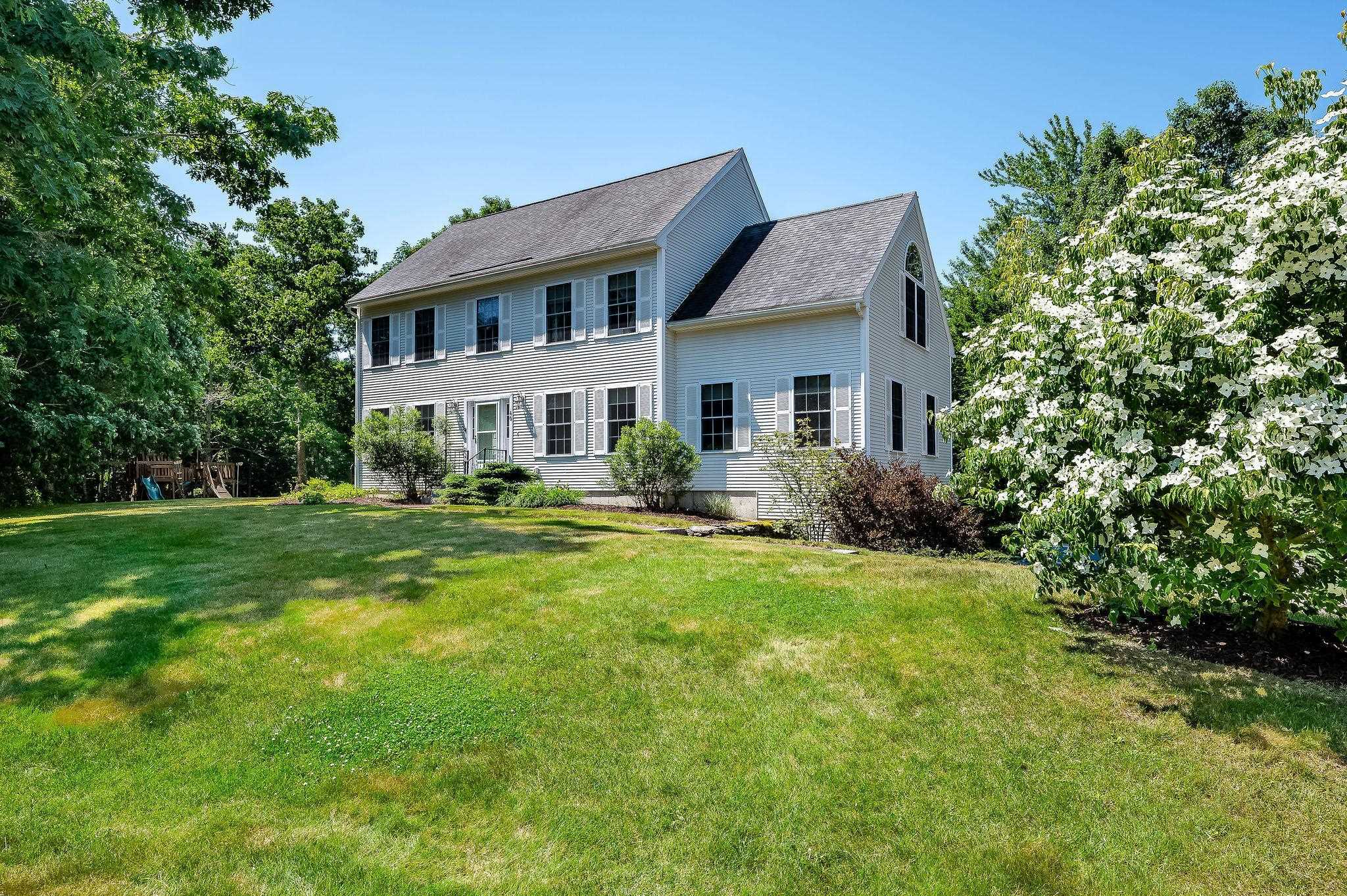 Property Photo:  40 Red Fox Lane  NH 03825 