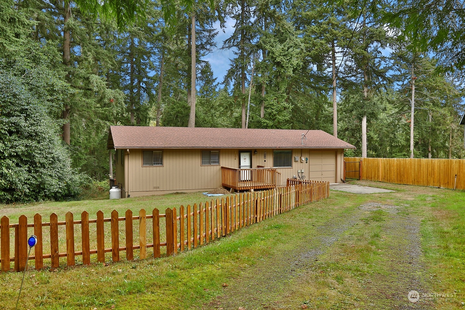 Property Photo:  8104 Hawaii Lane  WA 98236 