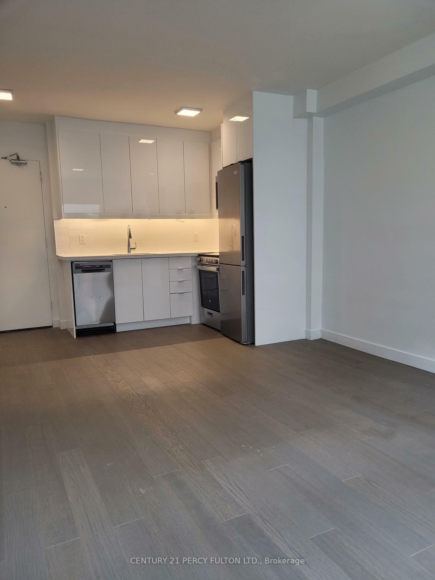 Property Photo: 478 Caledonia Road 305 ON M6E 4V2