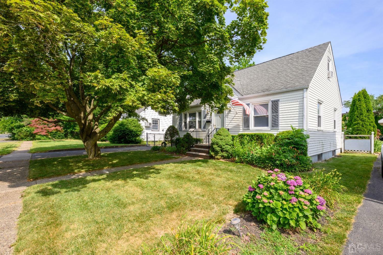 Property Photo:  45 Craig Street  NJ 08817 