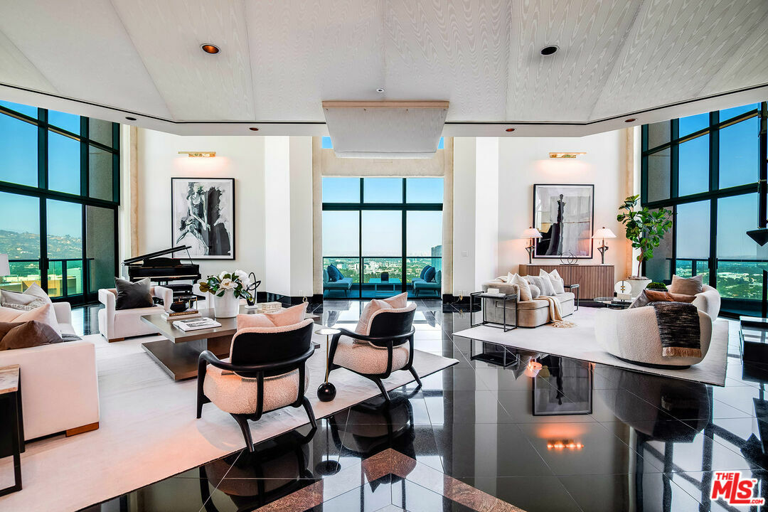 Property Photo: 10490 Wilshire Blvd Ph 3 CA 90024
