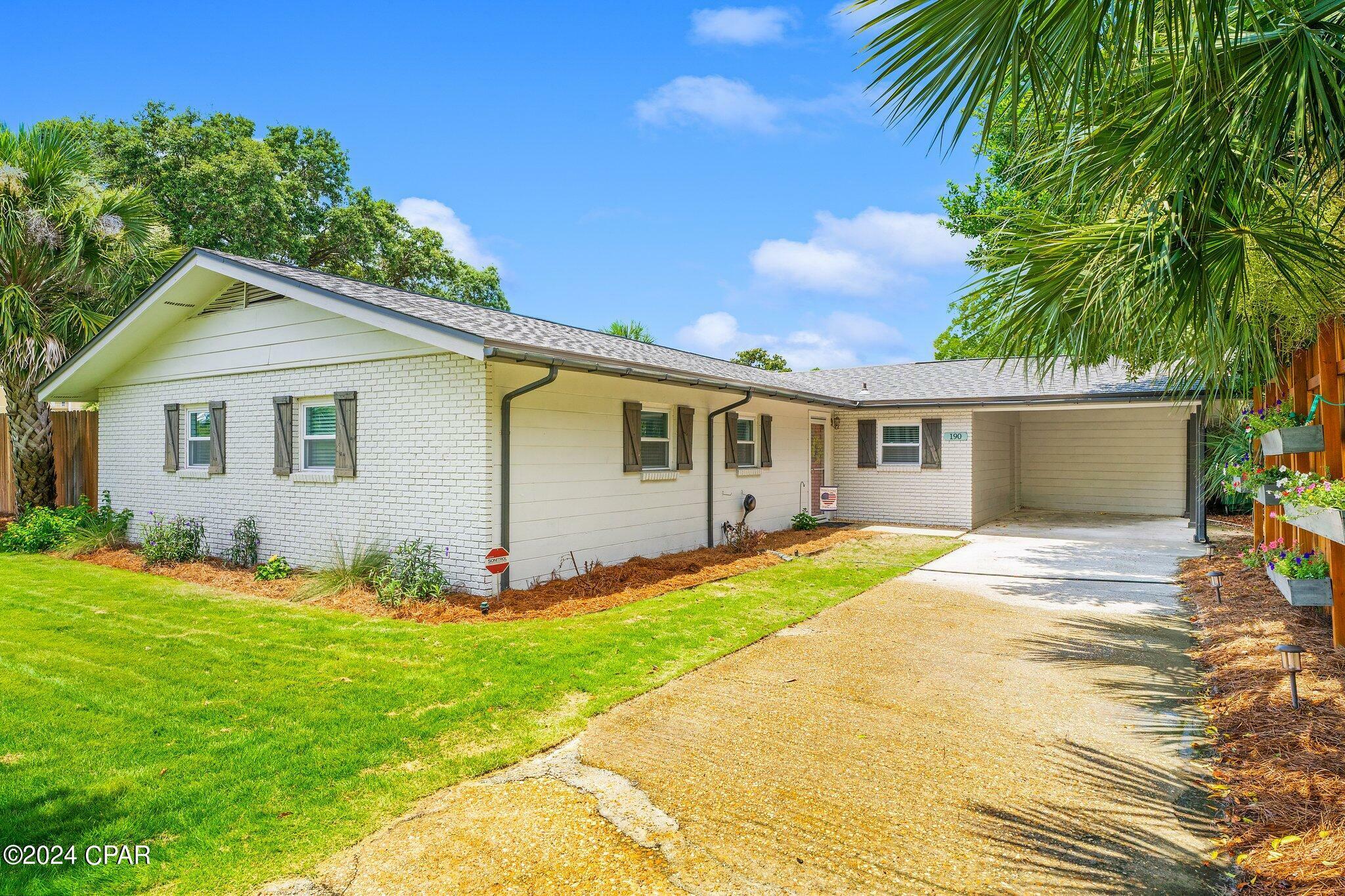 Property Photo:  190 Cobb Road  FL 32413 