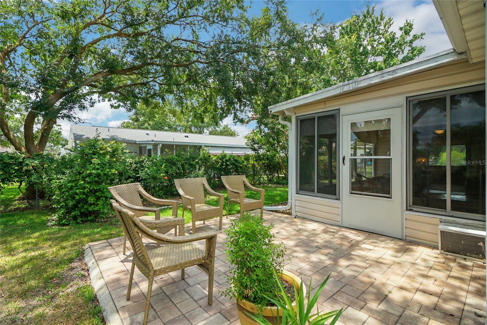 Property Photo: 17548 SE 96th Avenue FL 34491