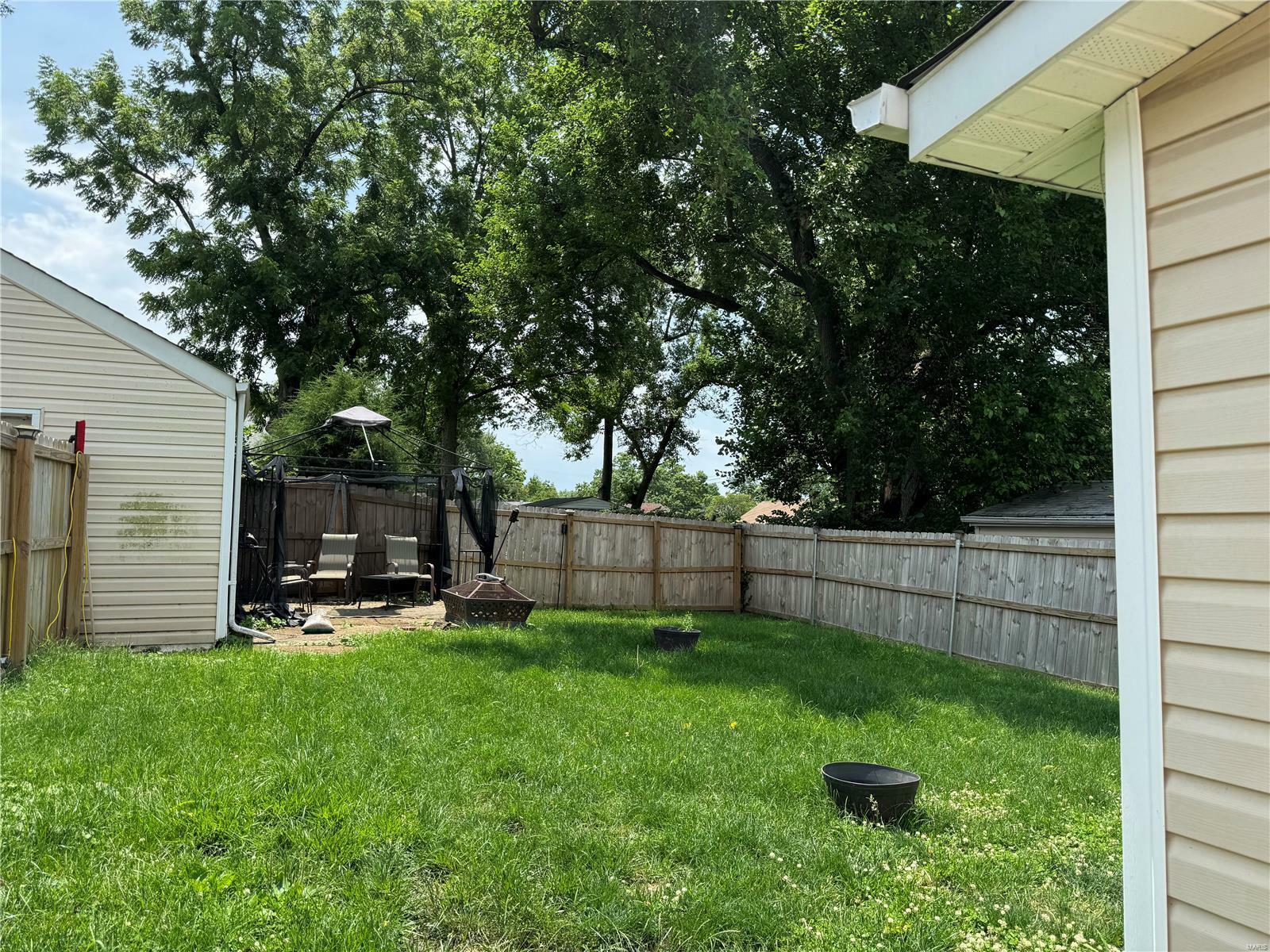 Property Photo:  9112 Bobb Avenue  MO 63114 