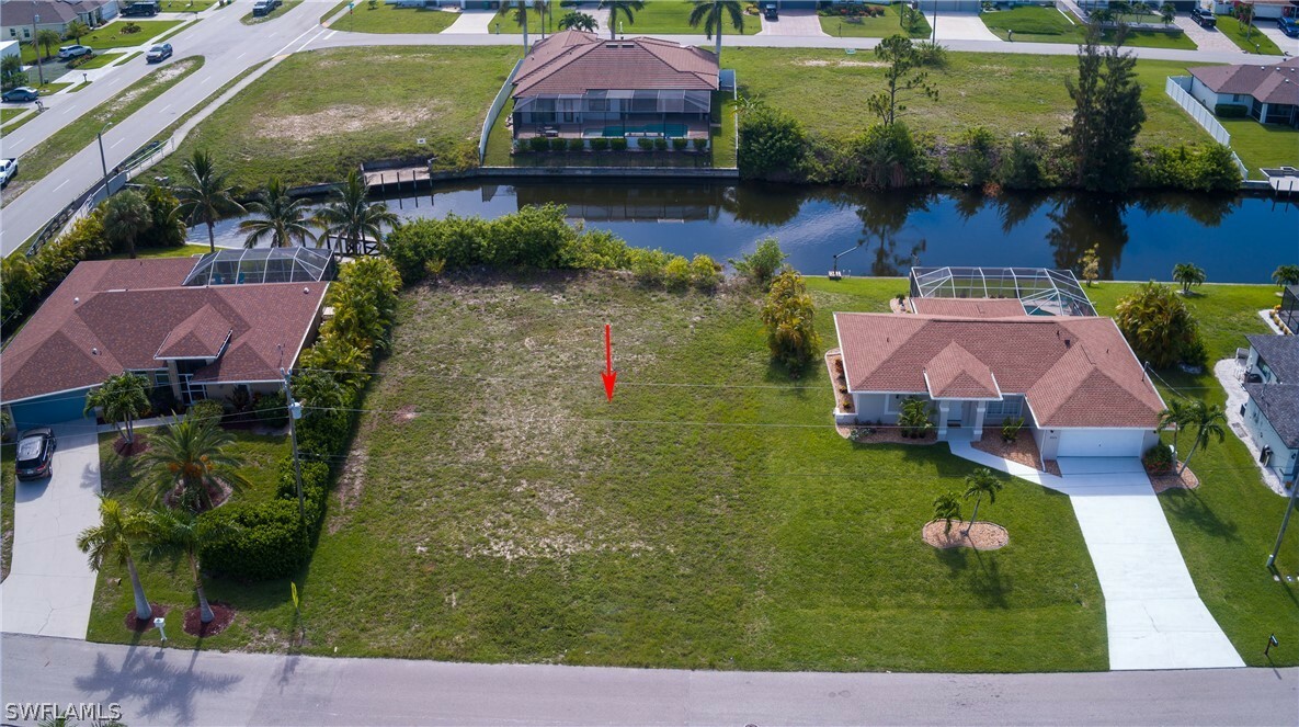 Property Photo:  3709 SW 17th Place  FL 33914 