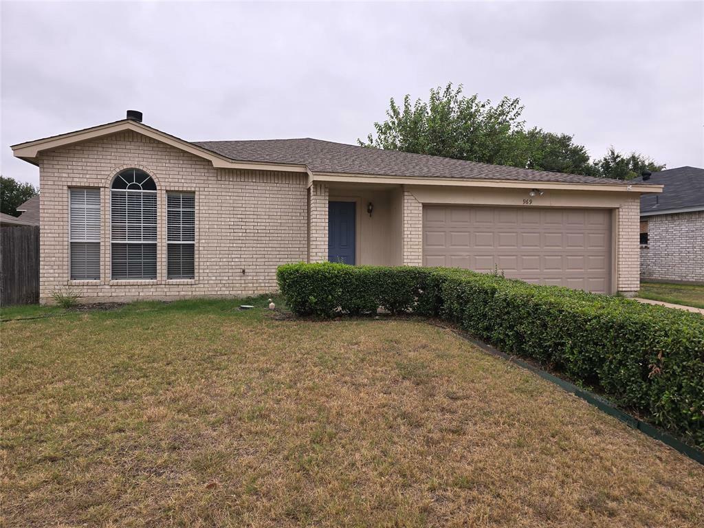 Property Photo:  969 Fenway Lane  TX 76179 