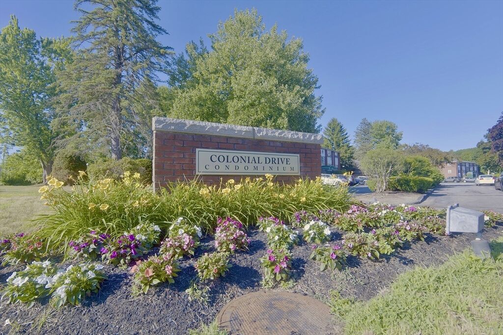 Property Photo:  B1 Colonial Dr 5  MA 01810 