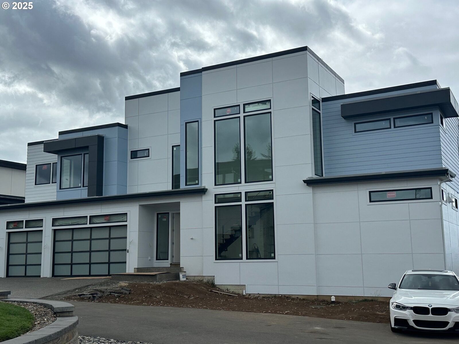 Property Photo:  1742 NW Goodwin St  WA 98607 
