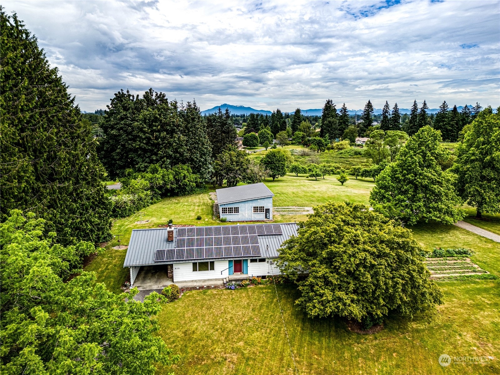 Property Photo:  8121 Riverview Road  WA 98290 