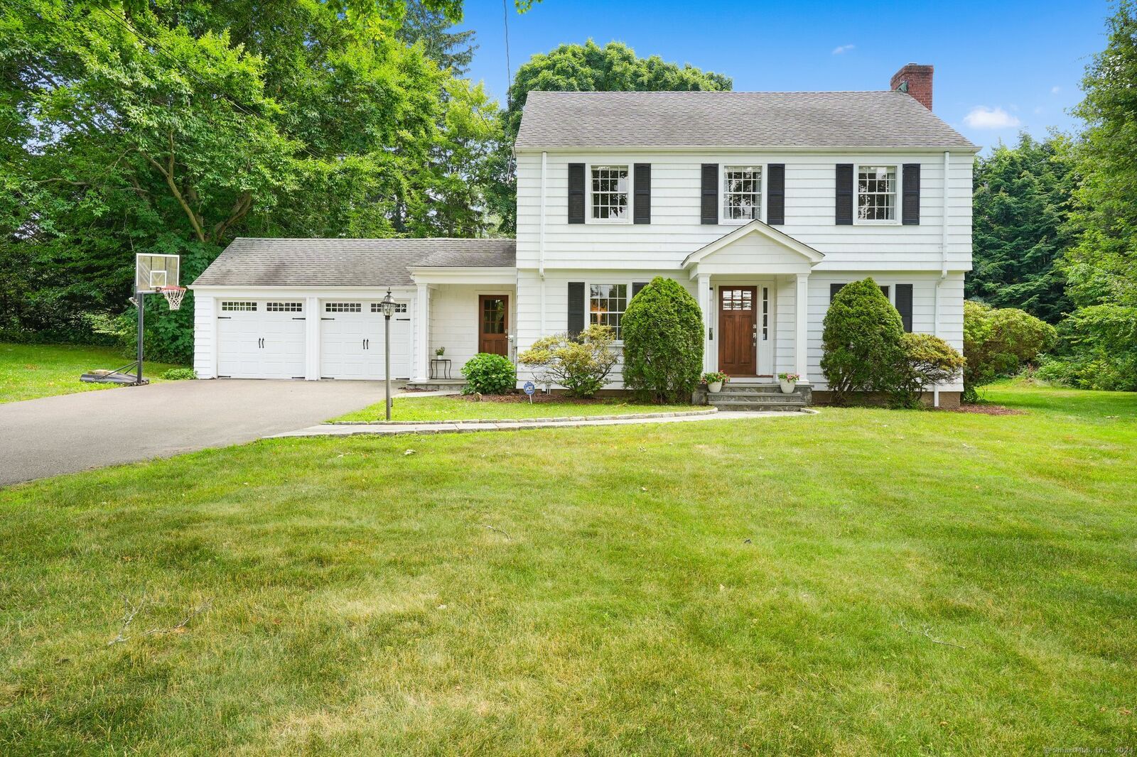 Property Photo:  14 Flat Rock Road  CT 06612 
